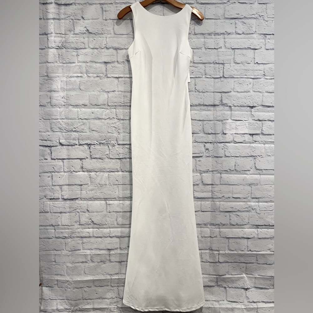 Lulu's Elegant White Wedding Dress - Picture 4 of 10
